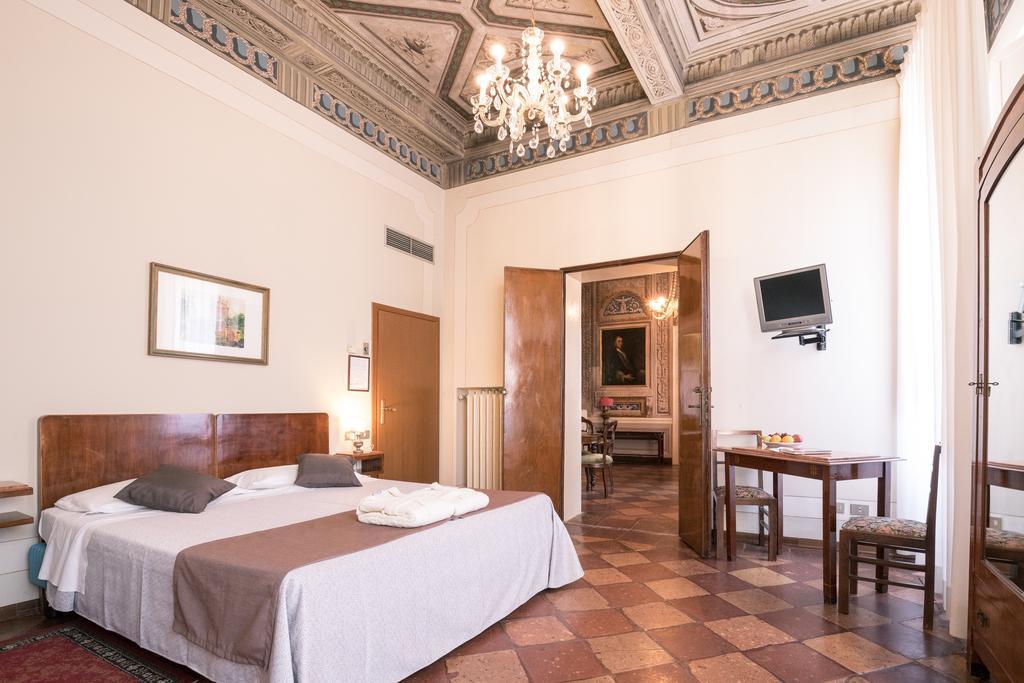Hotel Europa Ferrara Exterior photo